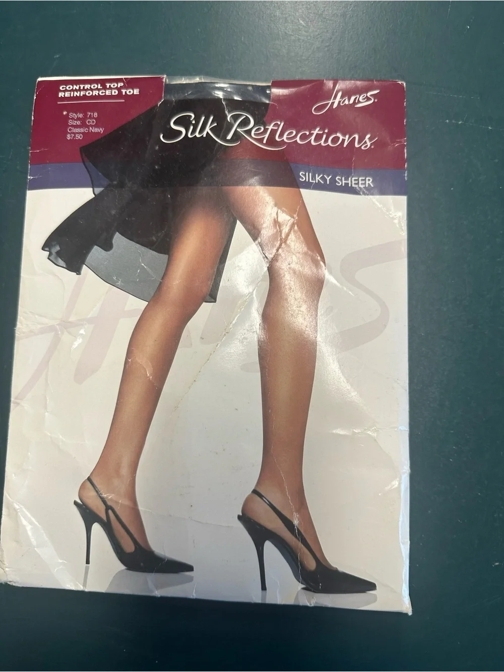Hanes Silk Reflections Silky Sheer Pantyhose - Classic Navy